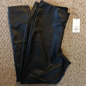 NWOT FAUX LEATHER LEGGING